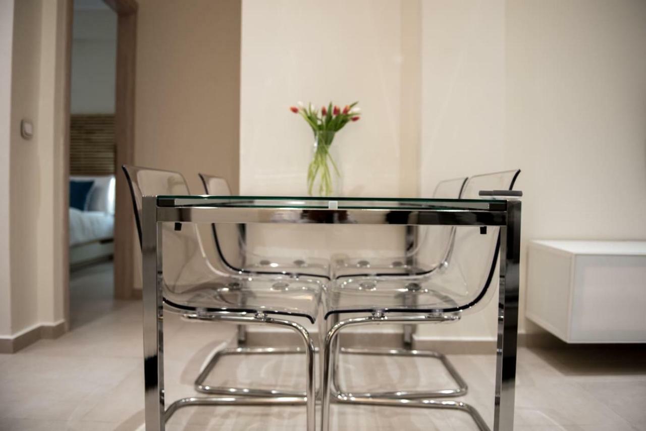 Ammos Elegant Luxury Apartamento *